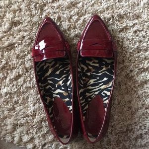 Anne Klein iflex red patent leather shoe